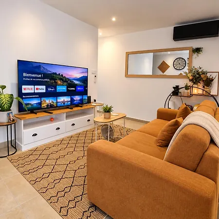 Duplex climatisé 2 chambres avec jardin et parking, gare et centre à pied * Montélimar